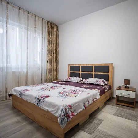 شقة Alexandra Năvodari